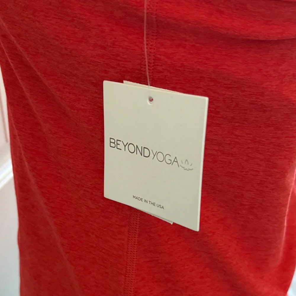 Beyond Yoga Scarlet Tank Top - Picture 7 of 9